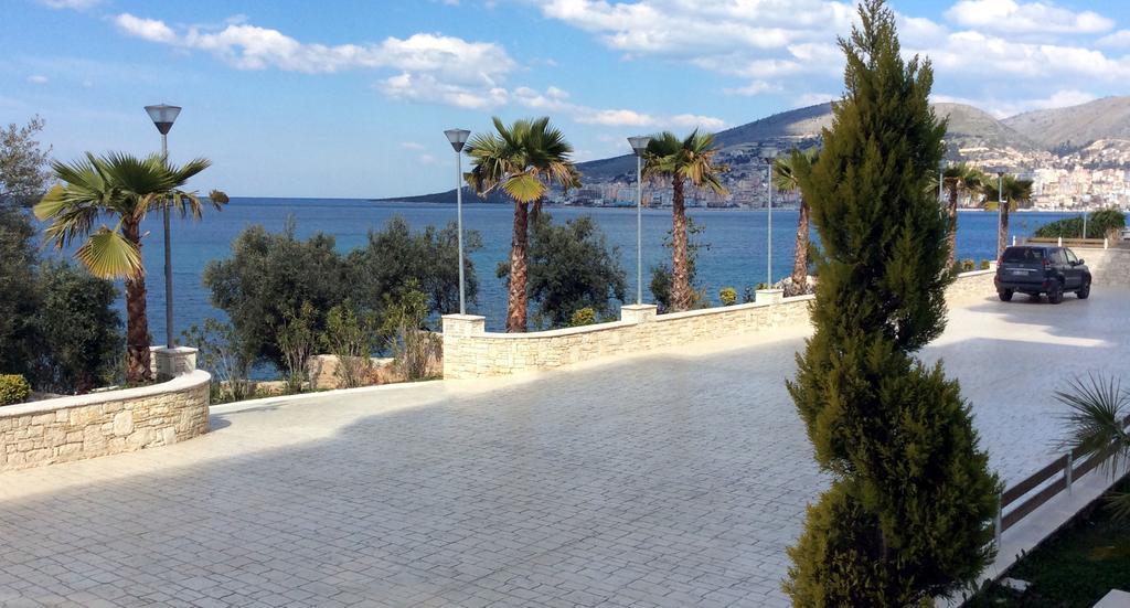 White Residence Apartament Sarandë Esterno foto
