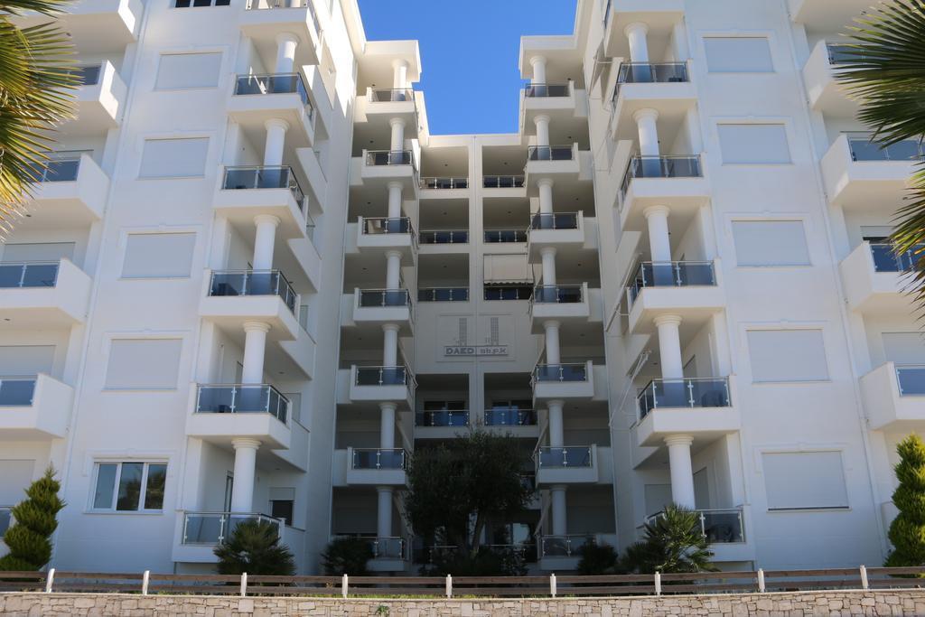 White Residence Apartament Sarandë Esterno foto