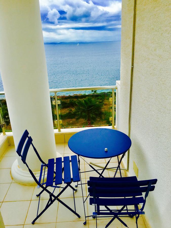 White Residence Apartament Sarandë Esterno foto